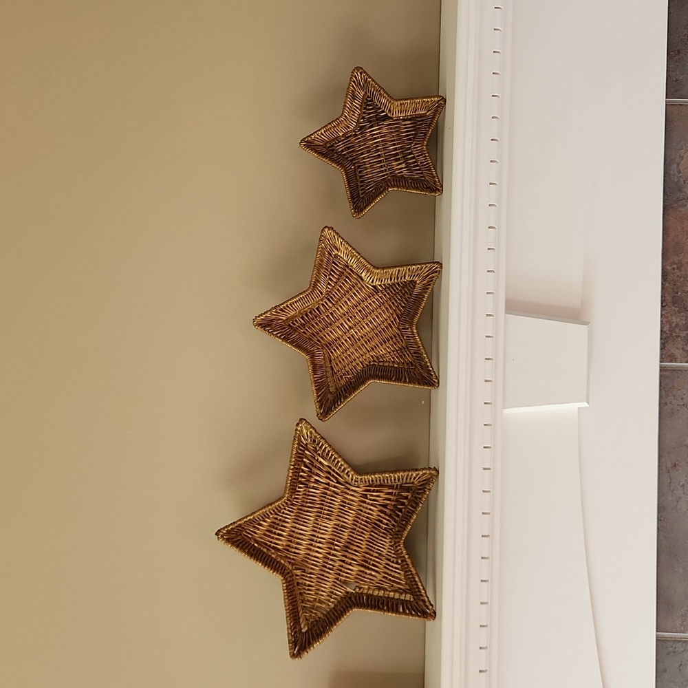 3 Goldy bronze Stars
